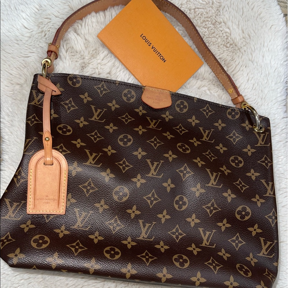 Louis Vuitton graceful pm